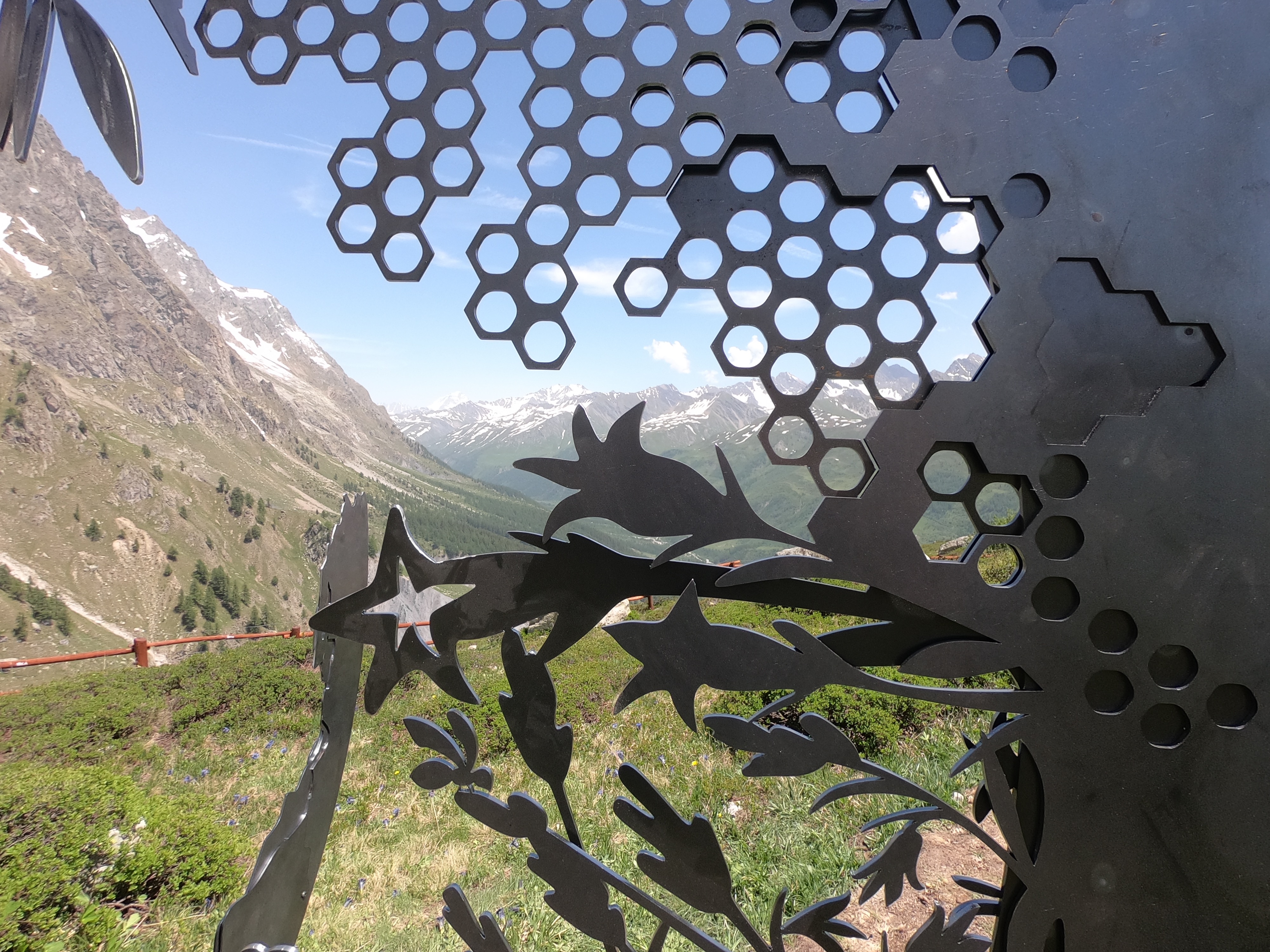 Equilibrio Mutevole_Installazione in acciaio cortene di Andrea Scarpellini